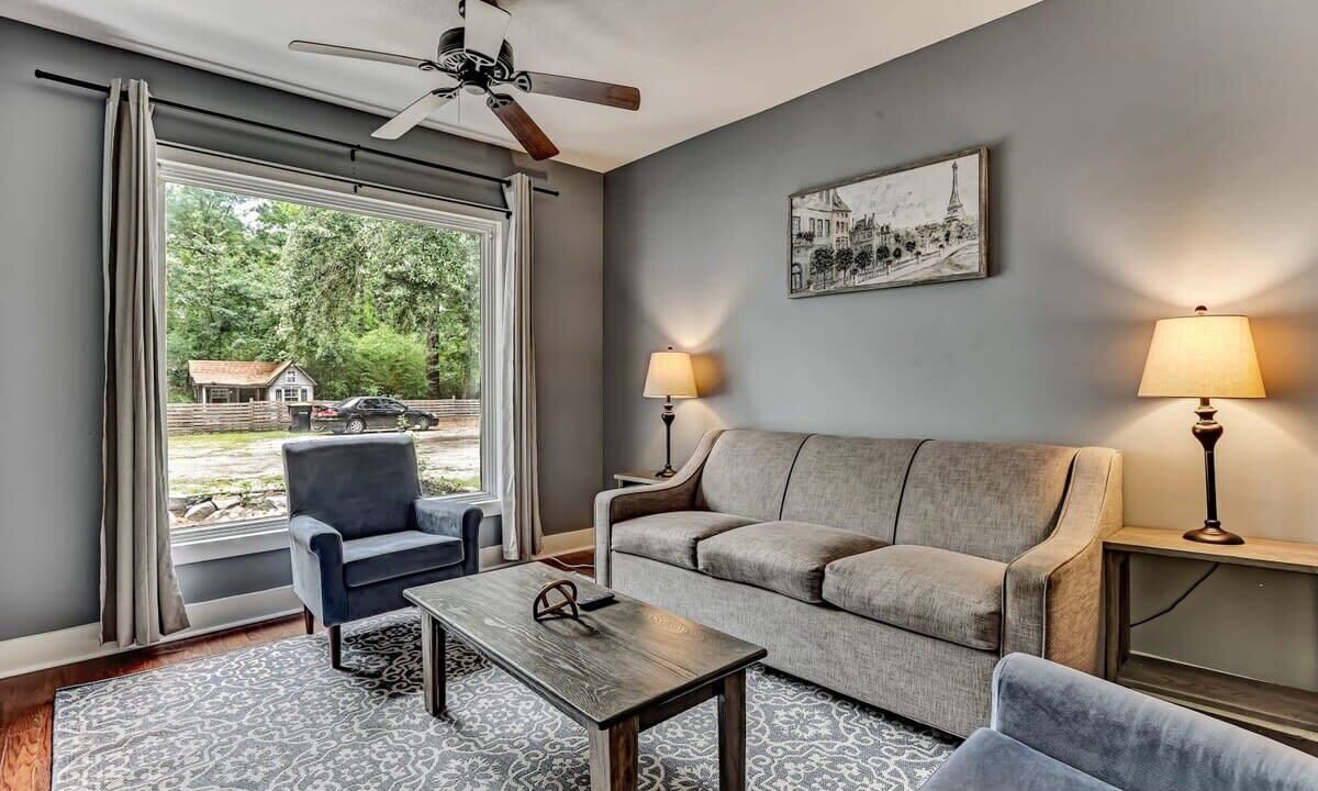 Photo of Bedroom in Montgomery