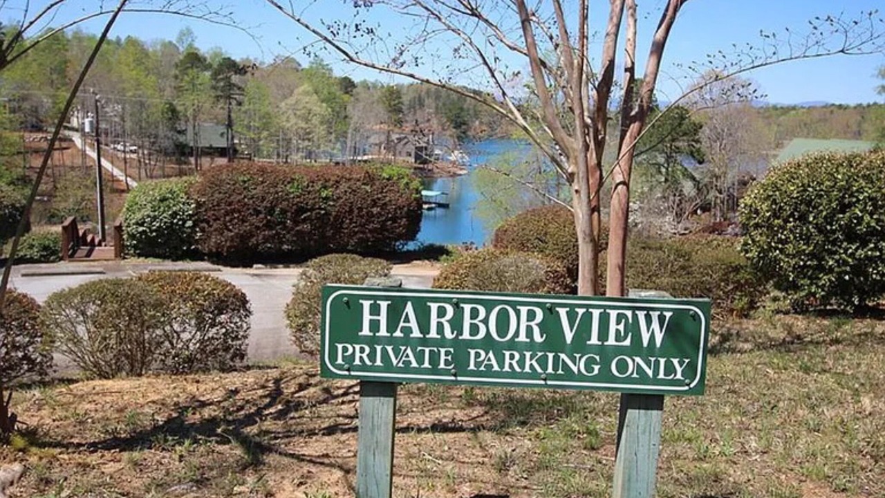 Photo of Outdoor in Six Mile