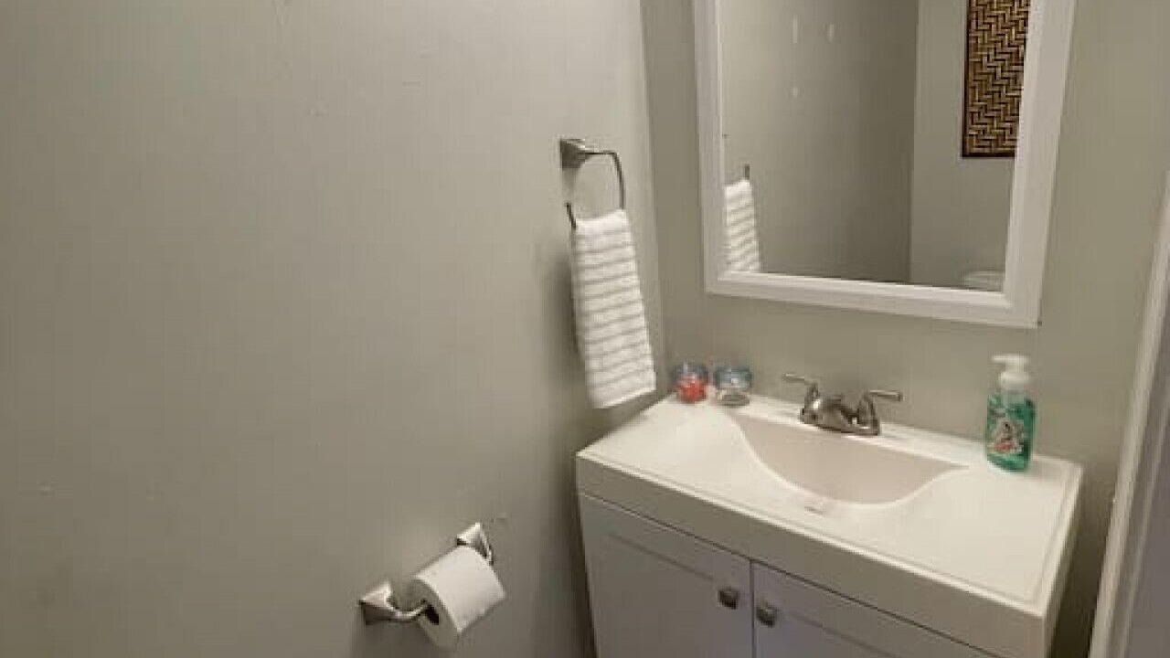 Photo of Bathroom in Commerce