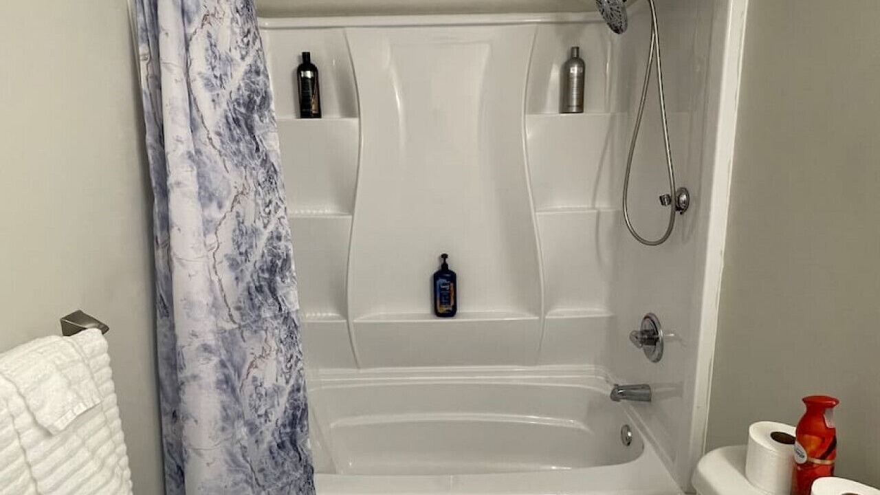 Photo of Bathroom in Commerce
