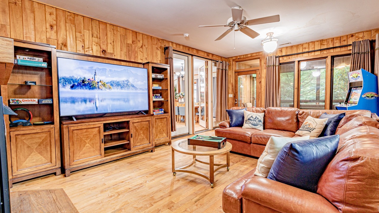 Photo of Livingroom in Whittier