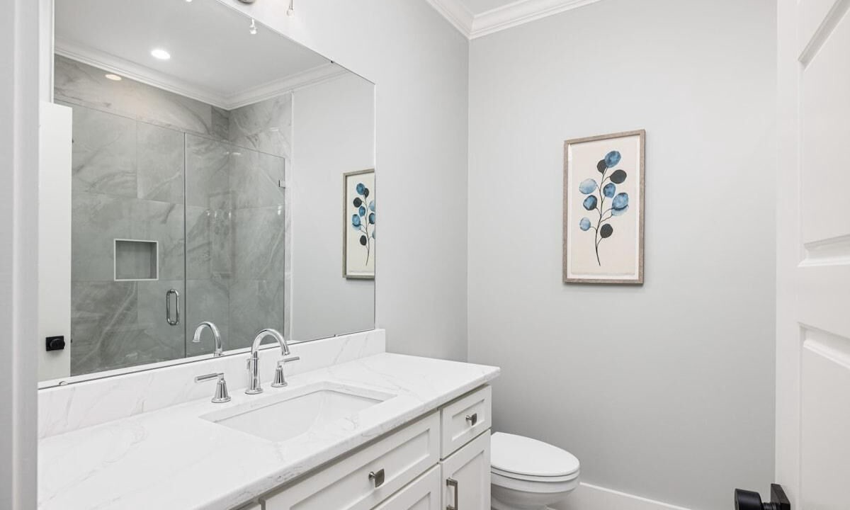 Photo of Bathroom in Edisto Island