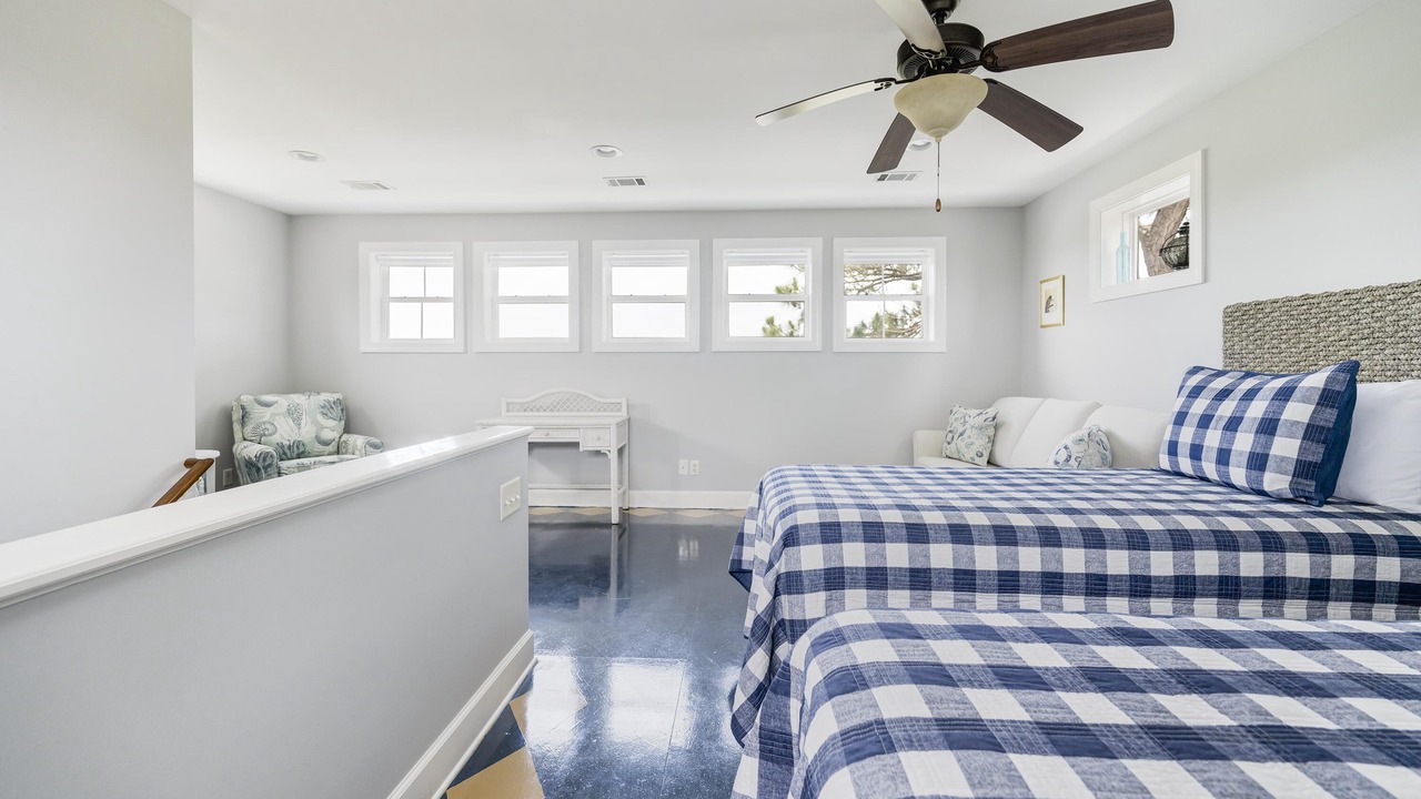 Photo of Bedroom in Oceanmarsh Subdivision