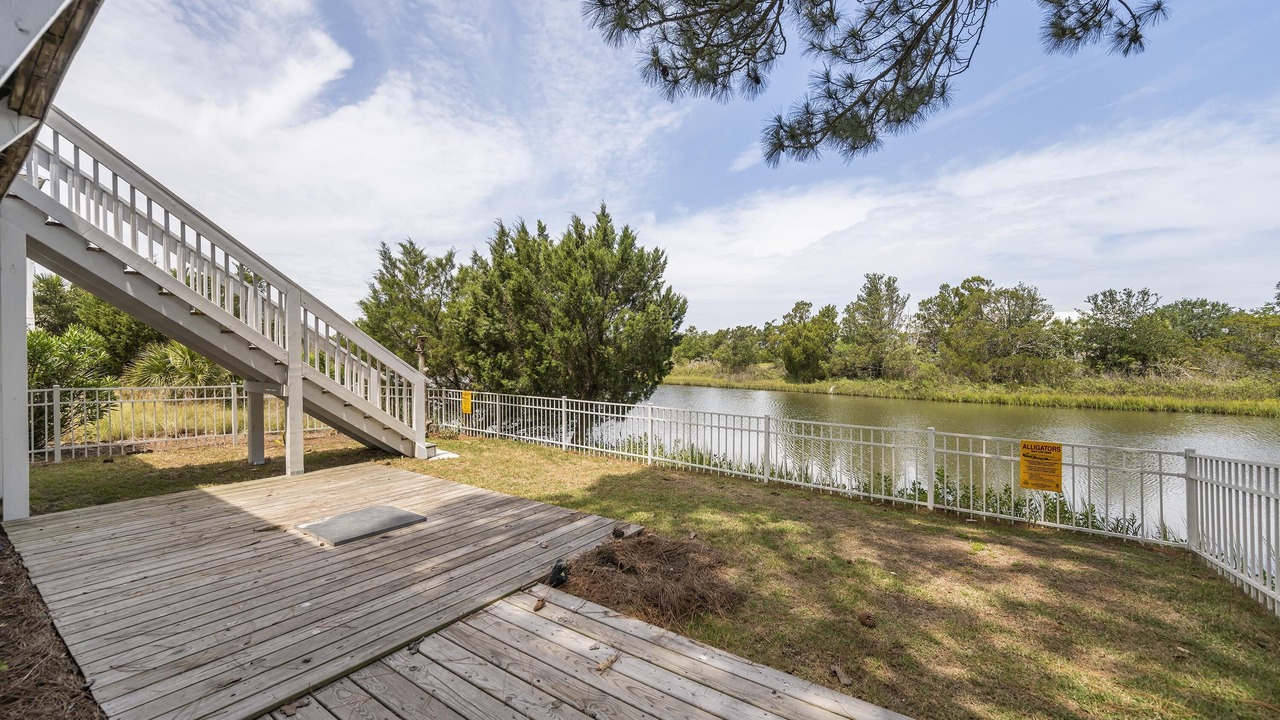 Photo of Outdoor in Oceanmarsh Subdivision
