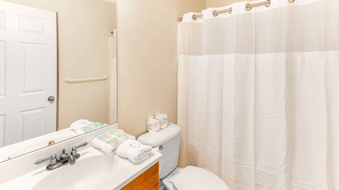 Photo of Bathroom in Dixon Park