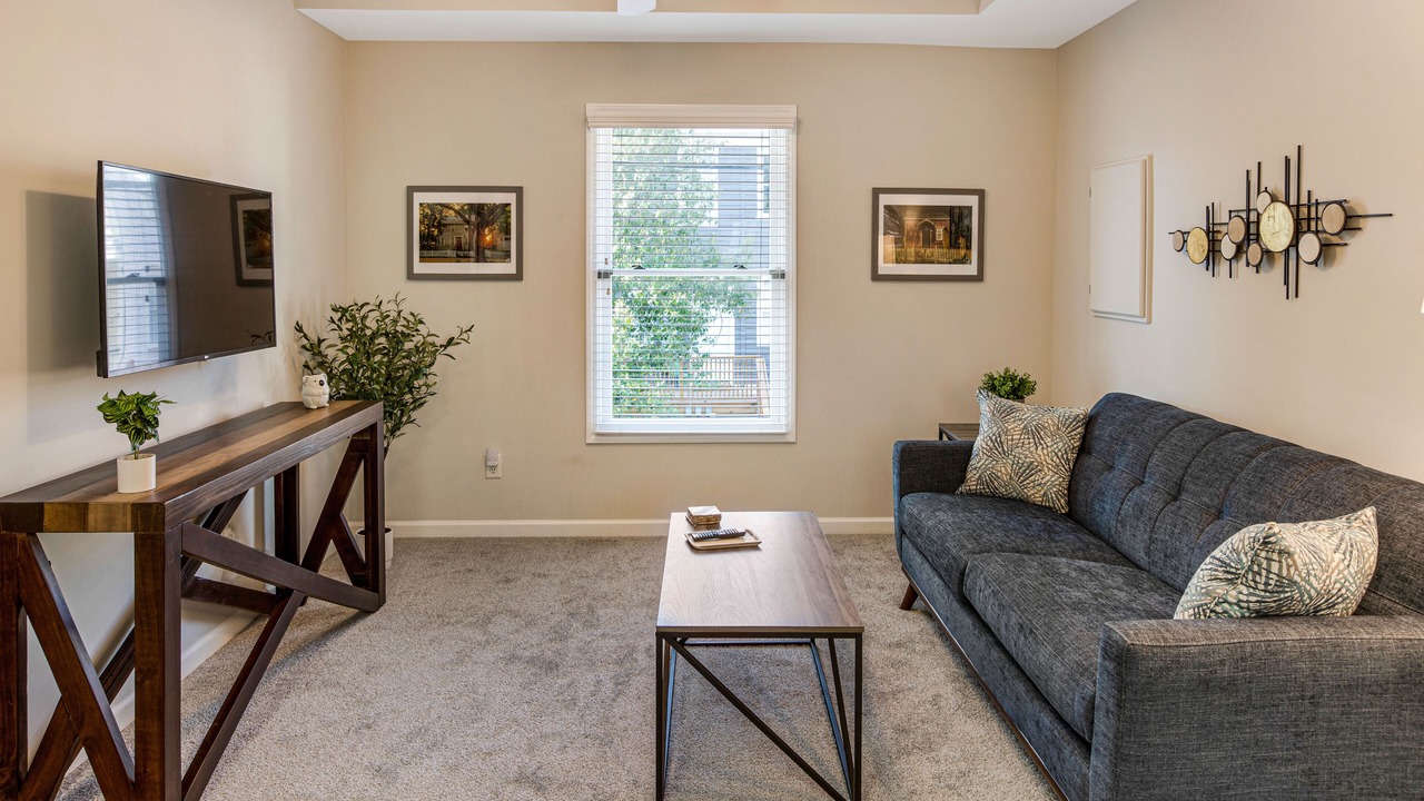 Photo of Livingroom in Dixon Park