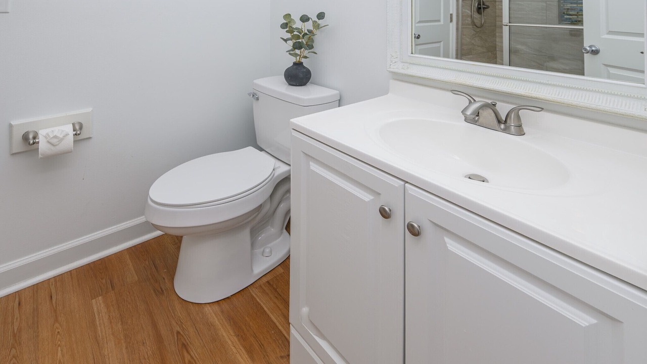 Photo of Bathroom in Inlet Harbour
