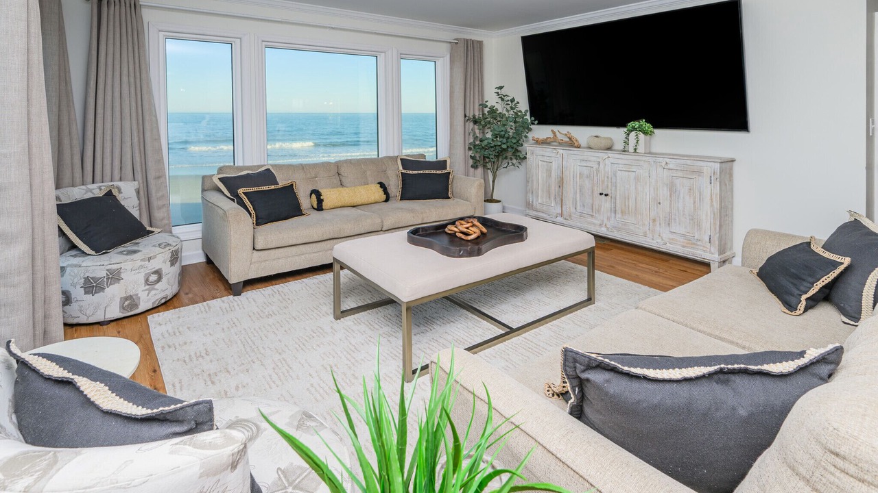 Photo of Livingroom in Inlet Harbour