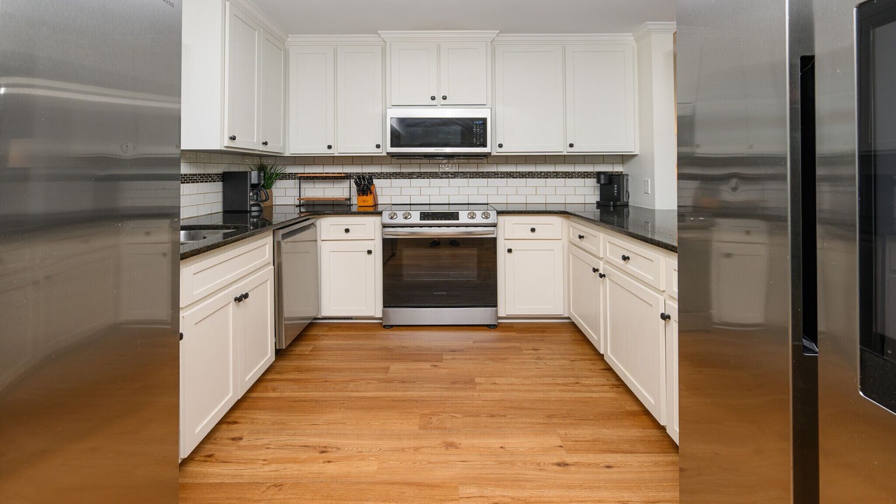 Photo of Kitchen in Inlet Harbour