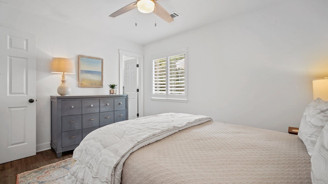 Photo of Bedroom in Pigeon Point