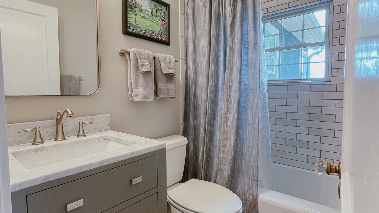 Photo of Bathroom in Central