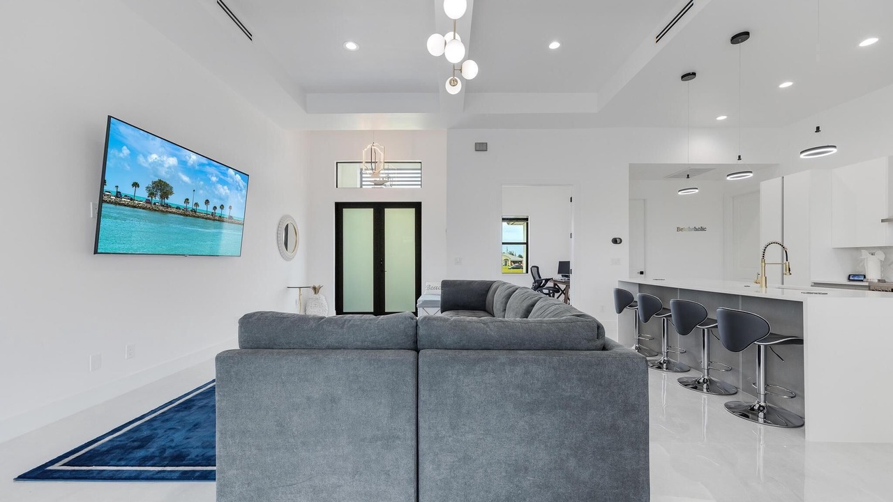 Photo of Livingroom in Mariner