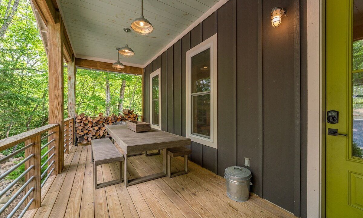 Photo of Outdoor in Pisgah Forest