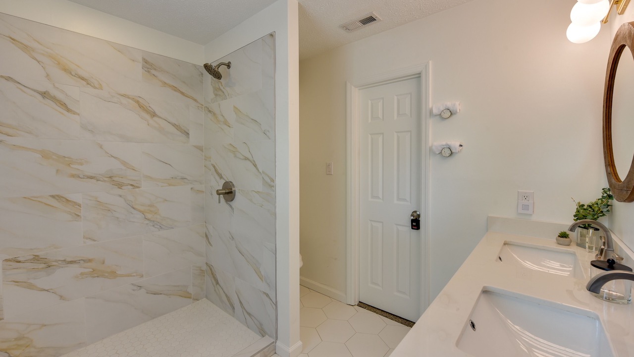 Photo of Bathroom in Savannah