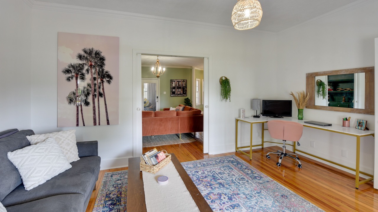 Photo of Livingroom in Savannah