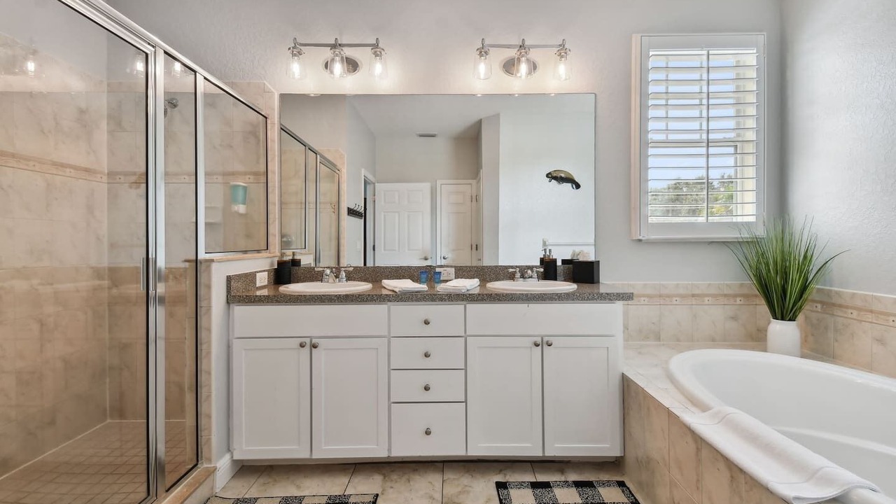 Photo of Bathroom in Sun Bay South