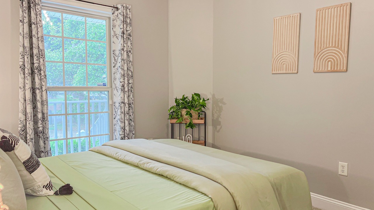 Photo of Bedroom in Richmond Hill