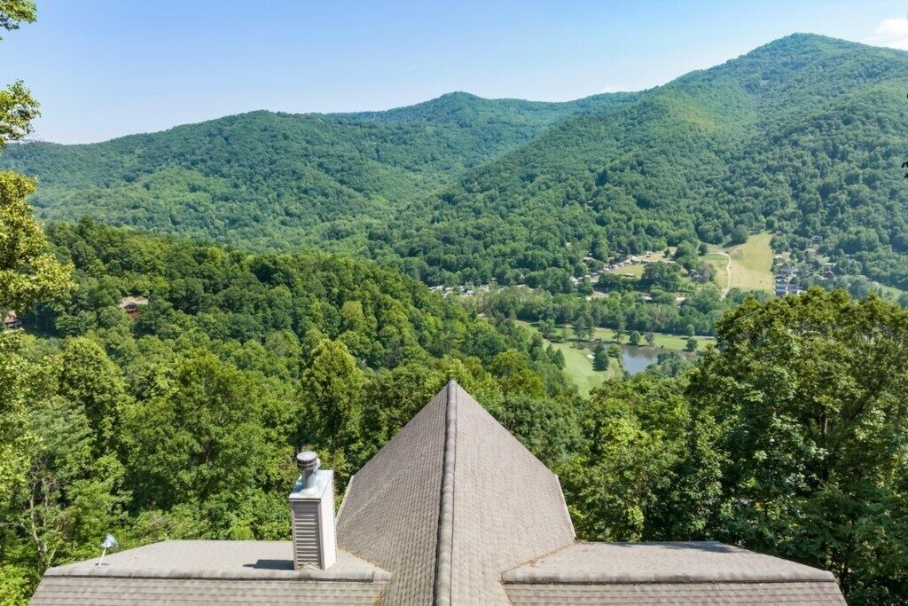 Photo of Others in Maggie Valley