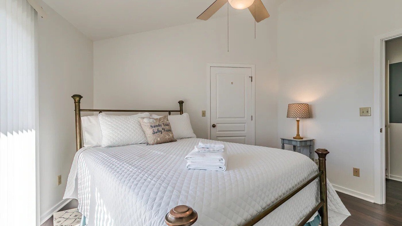 Photo of Bedroom in Beachwalk