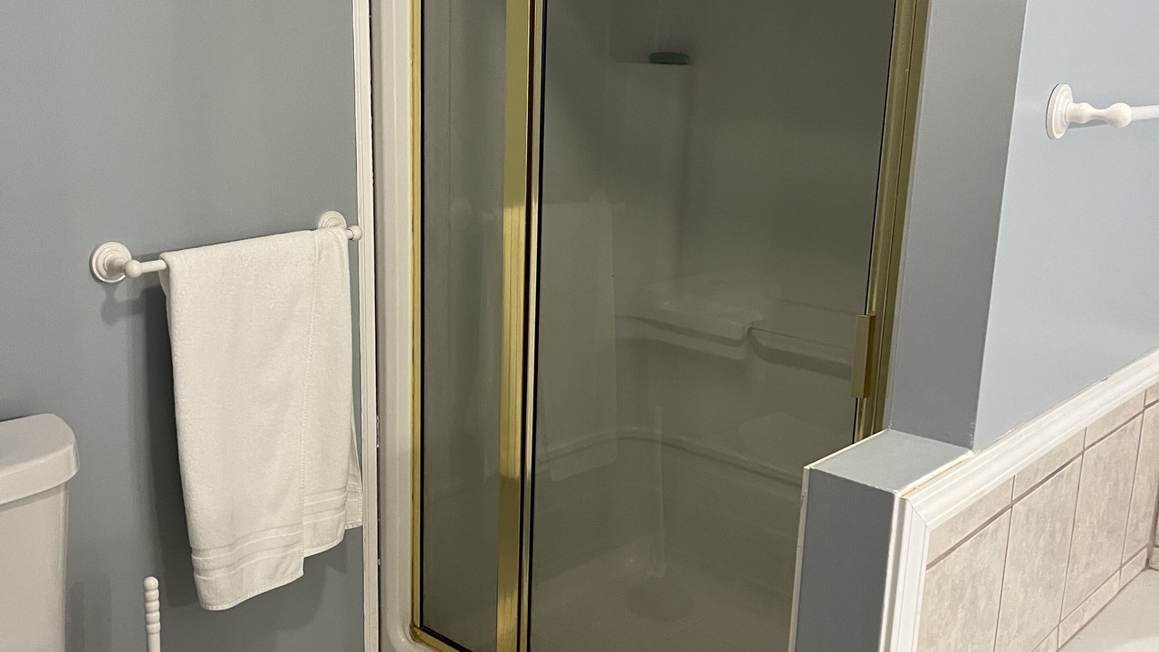 Photo of Bathroom in Townville