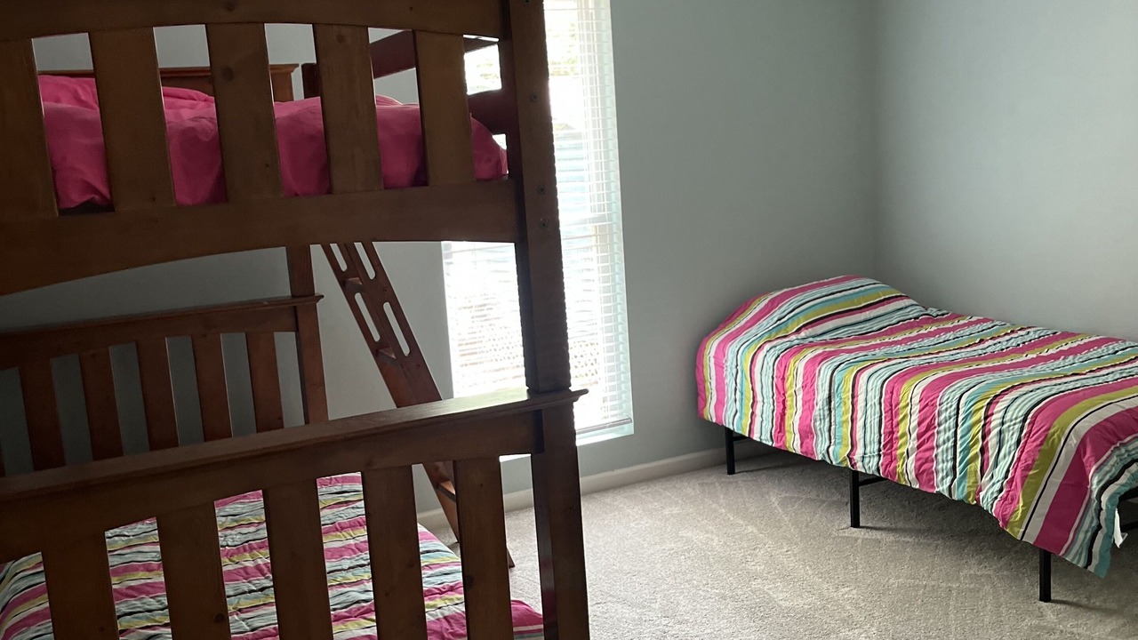 Photo of Bedroom in Townville