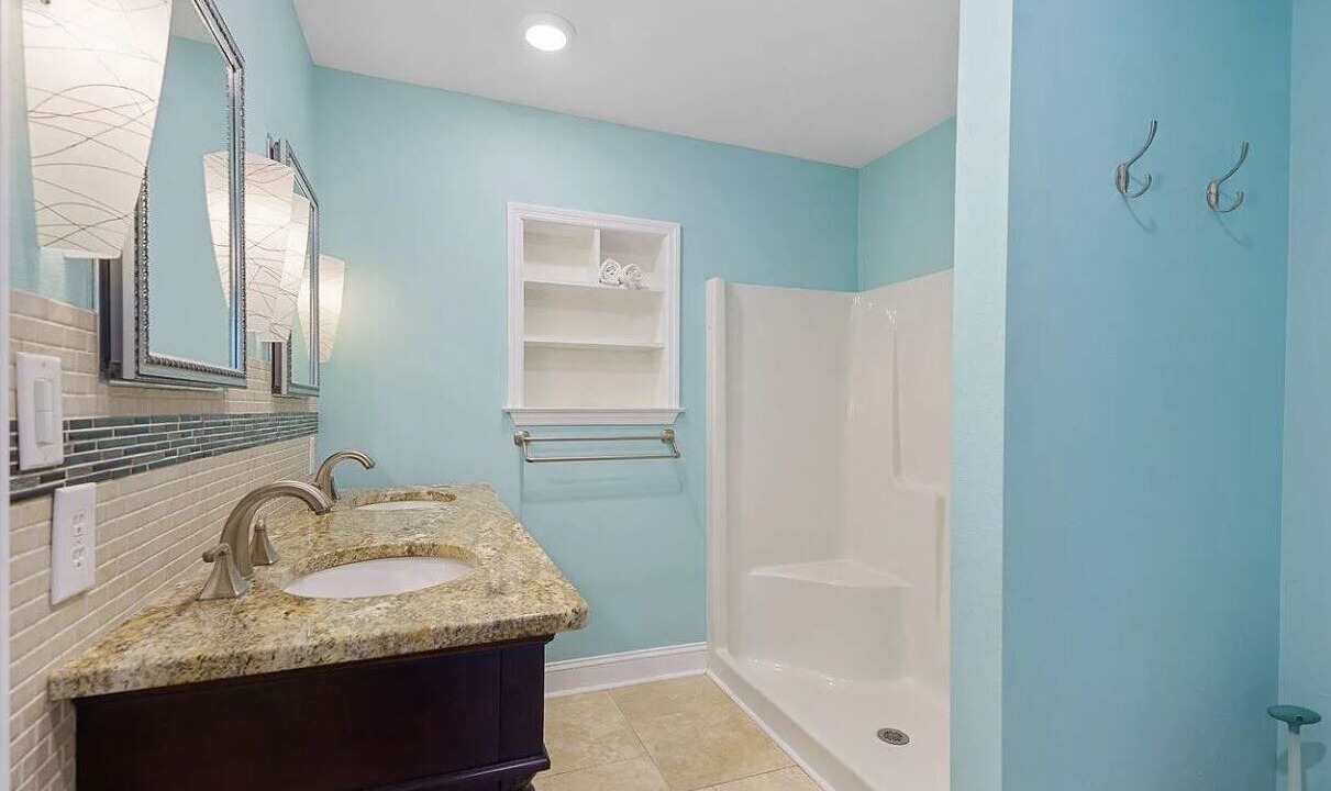 Photo of Bathroom in Taylors