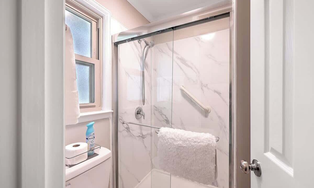 Photo of Bathroom in Goose Creek