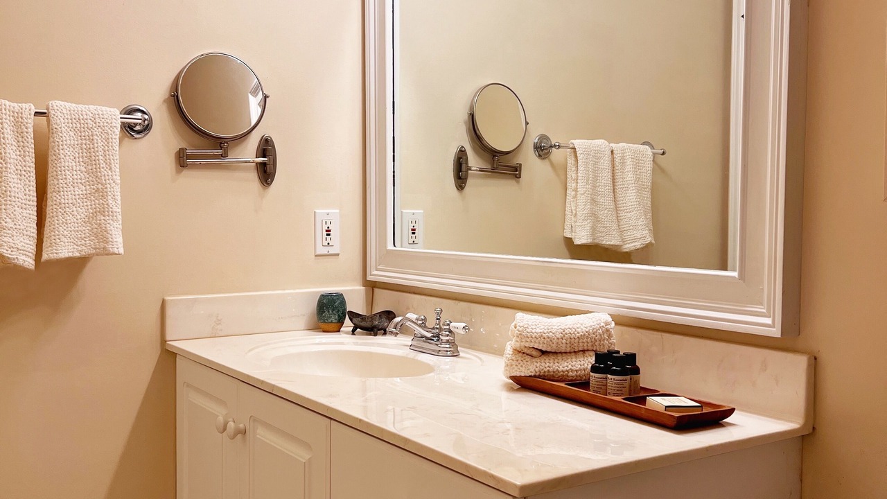 Photo of Bathroom in Elloree