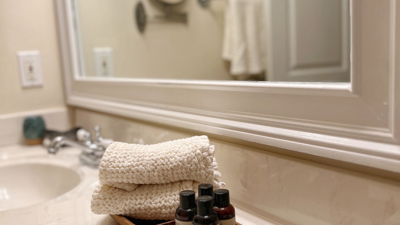 Photo of Bathroom in Elloree