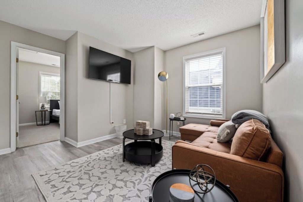 Photo of Livingroom in Northeast Raleigh