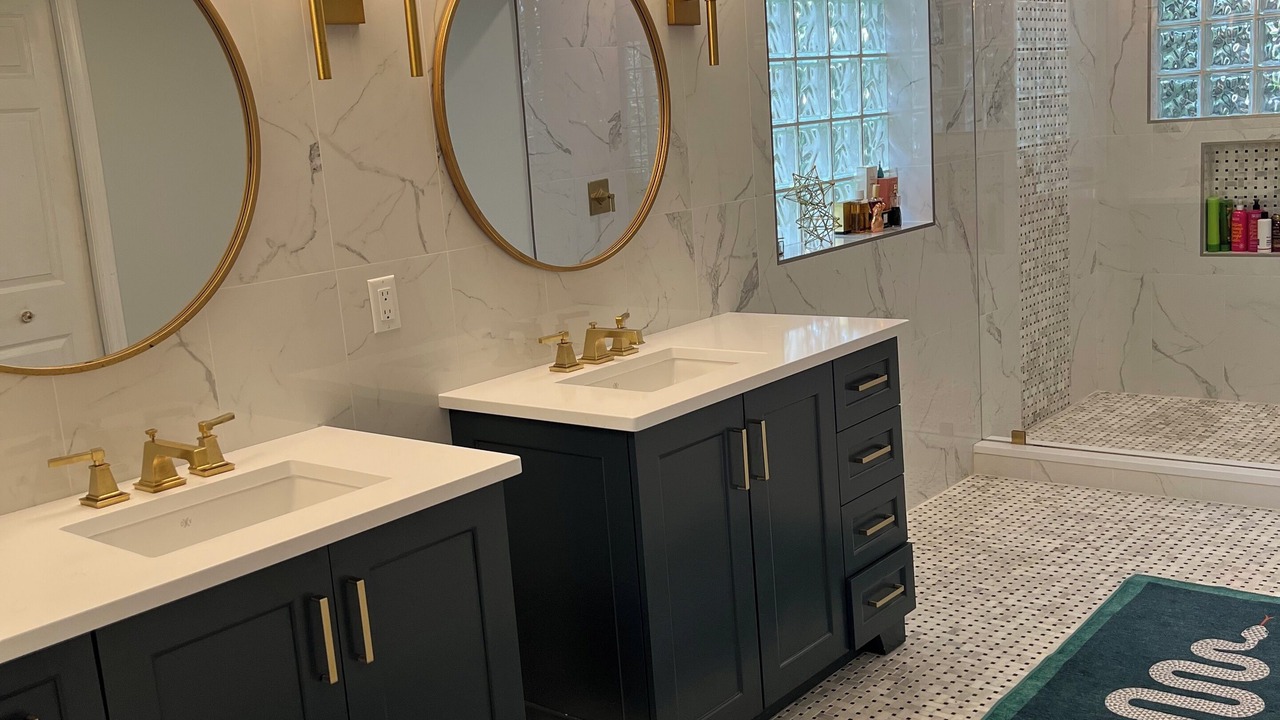 Photo of Bathroom in Ole