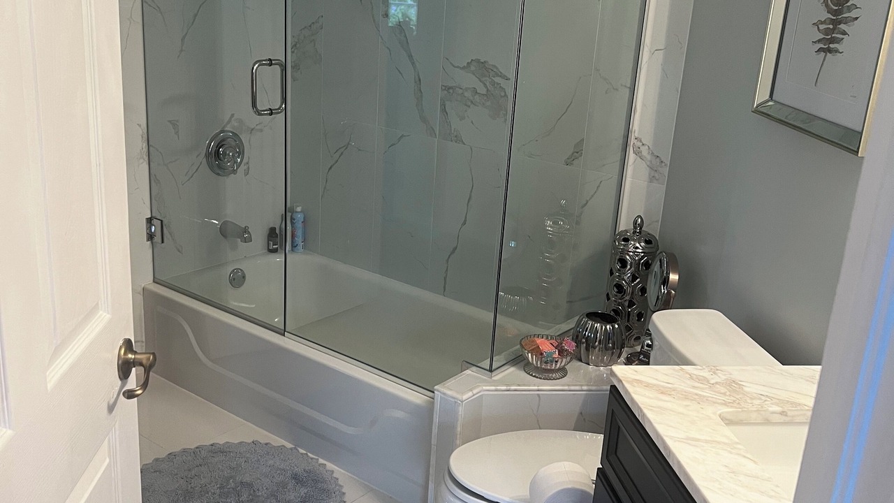 Photo of Bathroom in Ole