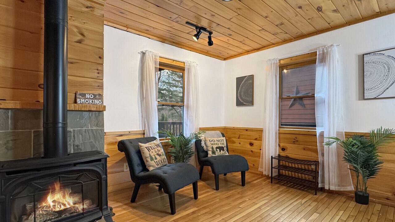 Photo of Livingroom in Whittier