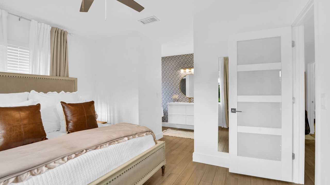 Photo of Bedroom in Tropic Palms