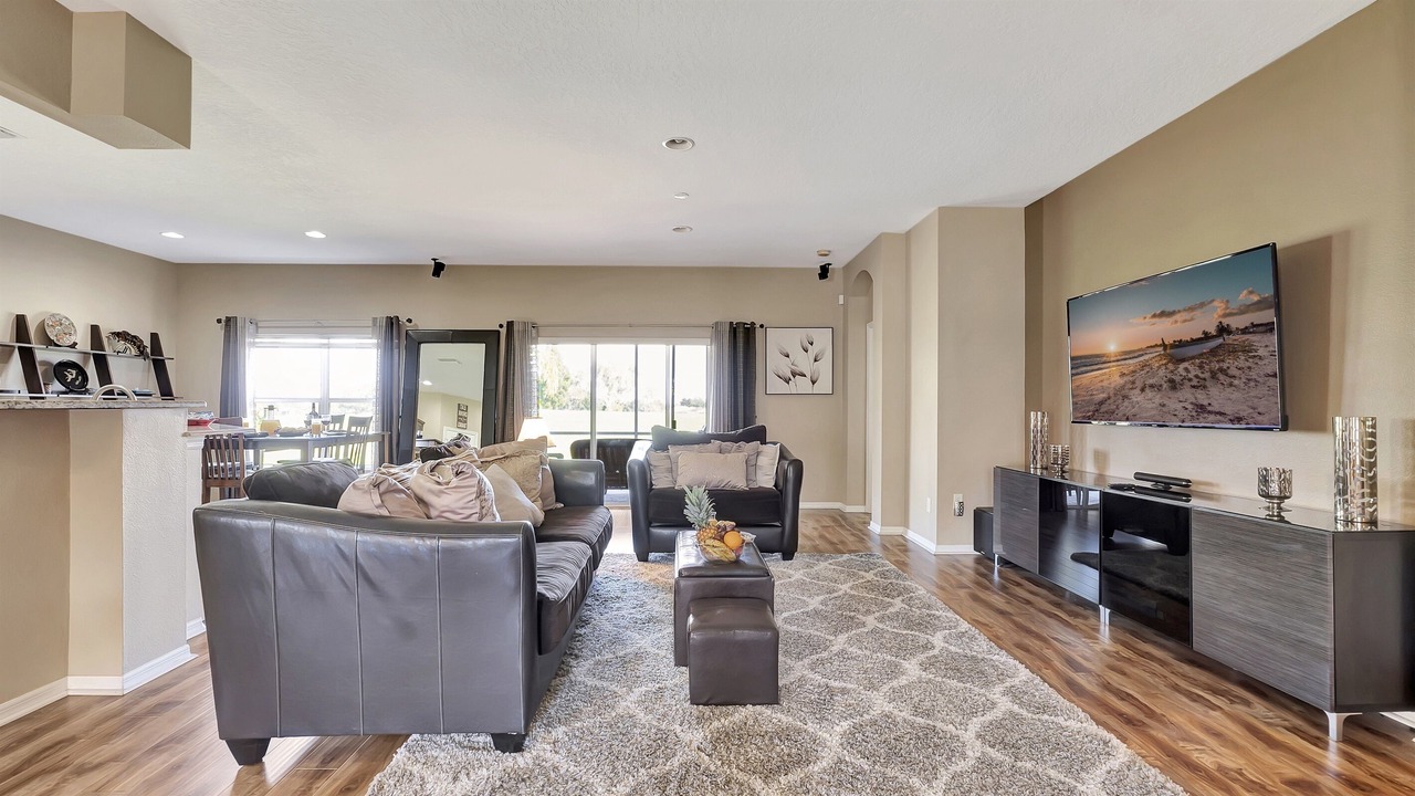 Photo of Bedroom in Valrico