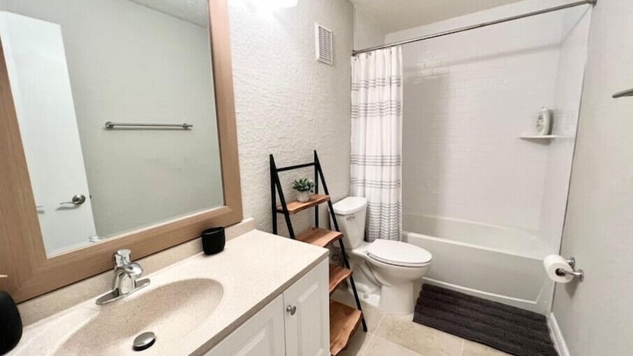 Photo of Bathroom in Temple Terrace
