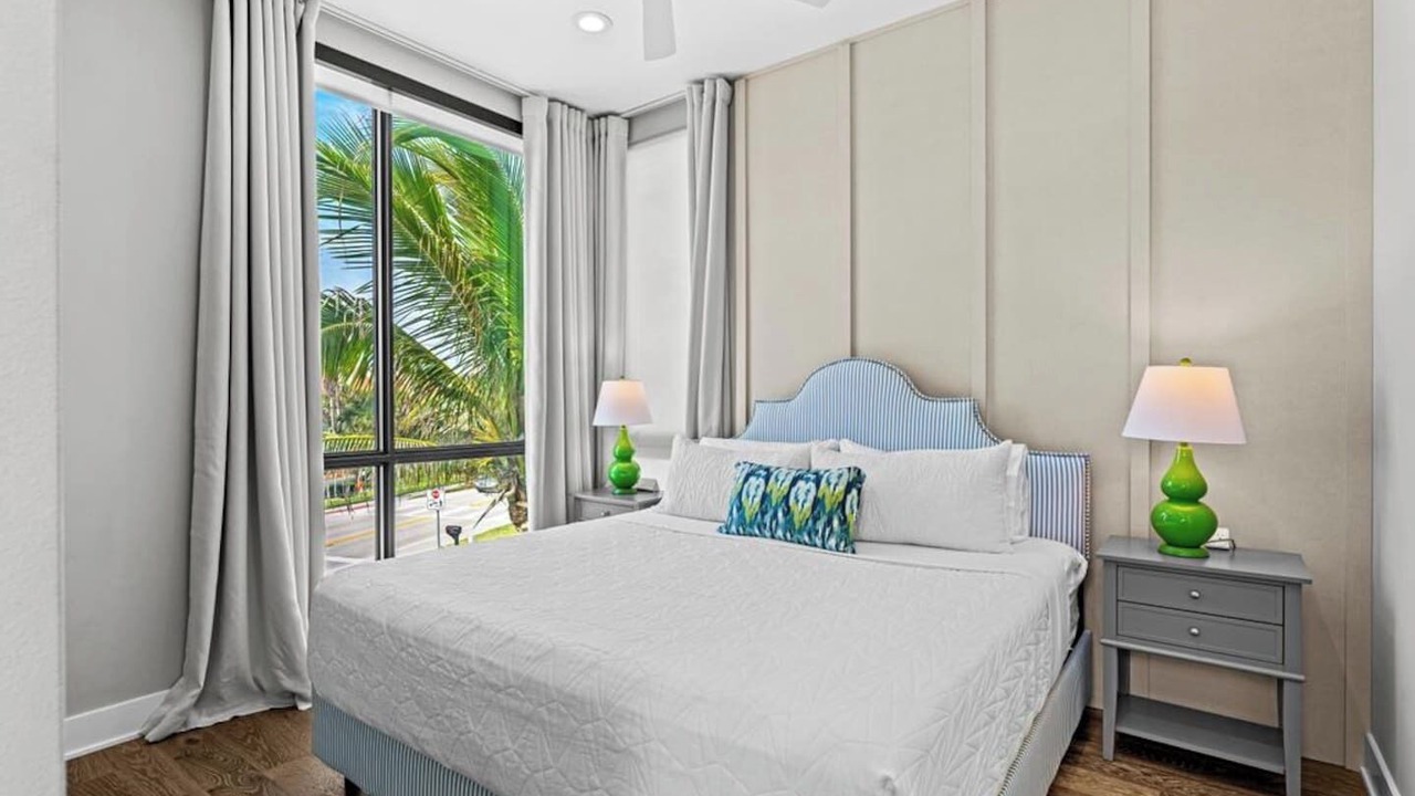 Photo of Bedroom in Melbourne Beach