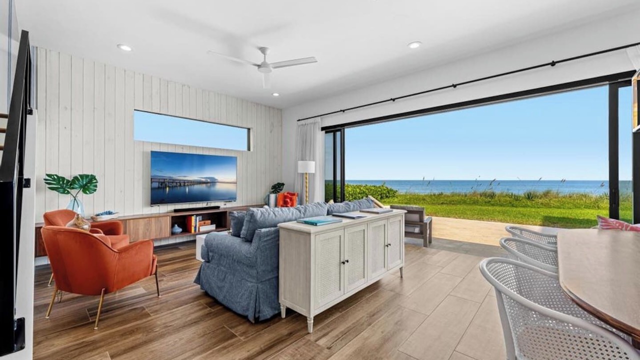 Photo of Livingroom in Melbourne Beach
