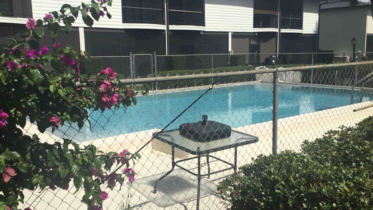 Photo of Outdoor in Sun 'N Lake