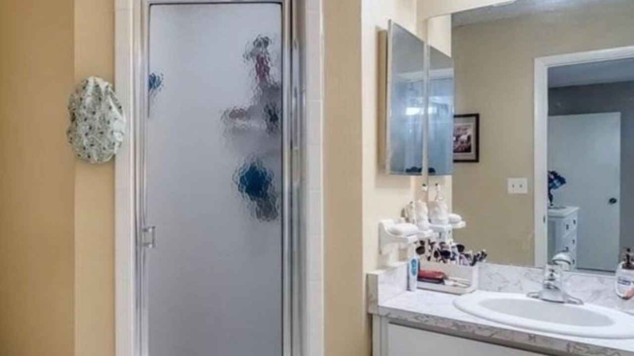 Photo of Bathroom in Sun 'N Lake