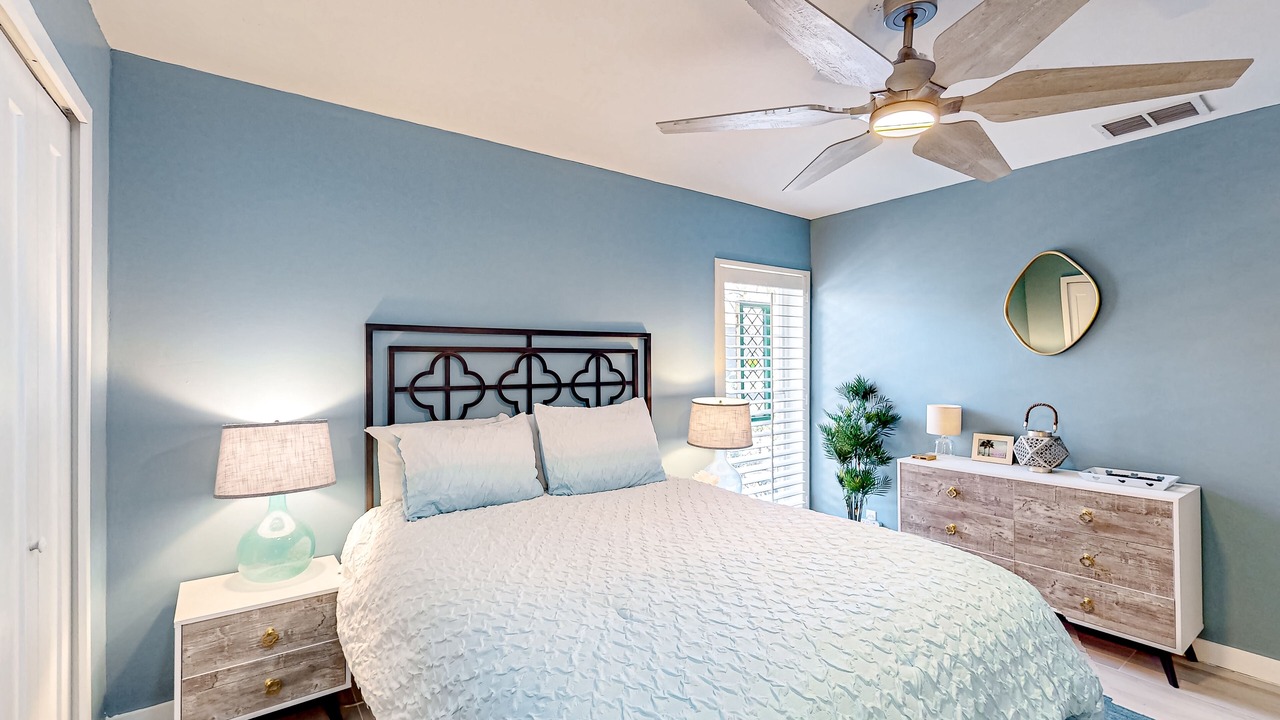Photo of Bedroom in Isles of Capri