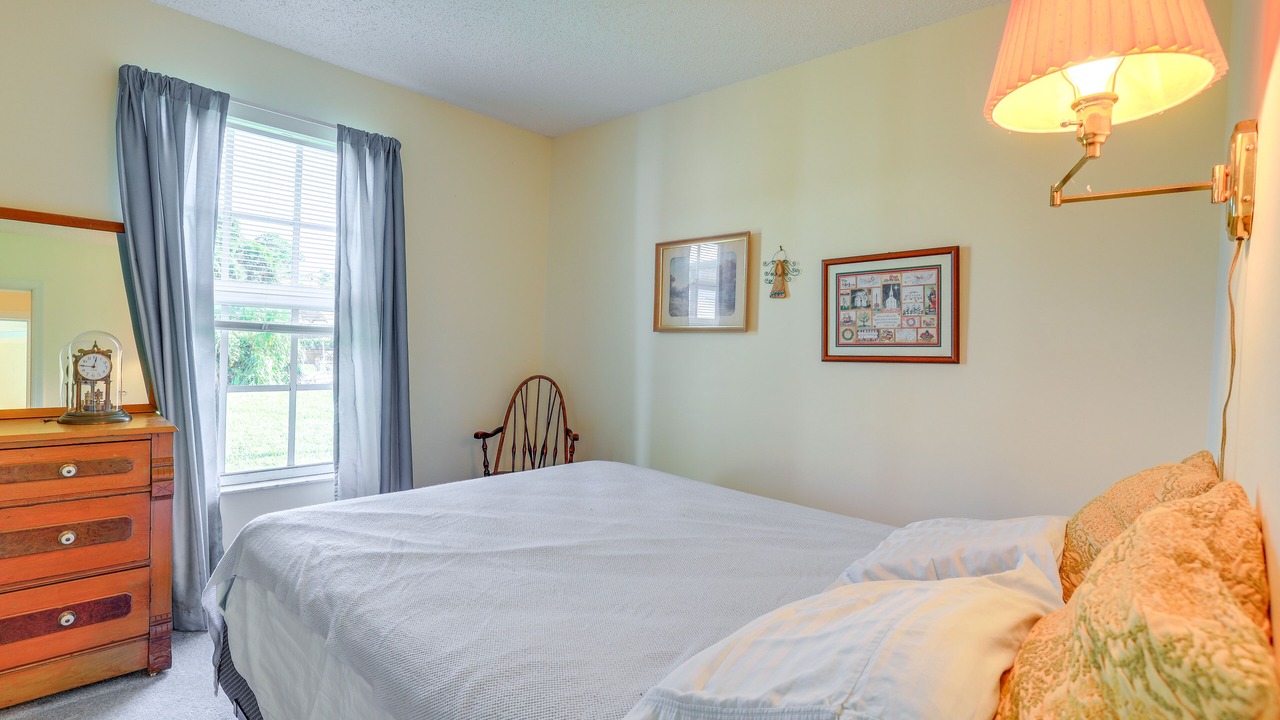 Photo of Bedroom in Port Saint Lucie