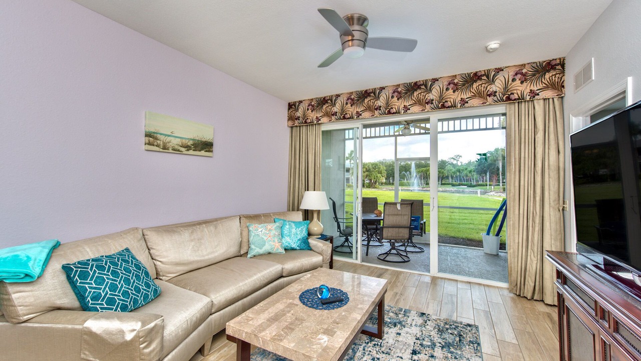 Photo of Livingroom in Naples