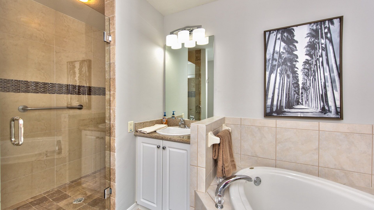 Photo of Bathroom in Naples