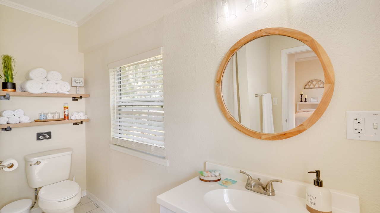 Photo of Bathroom in Lake Wales