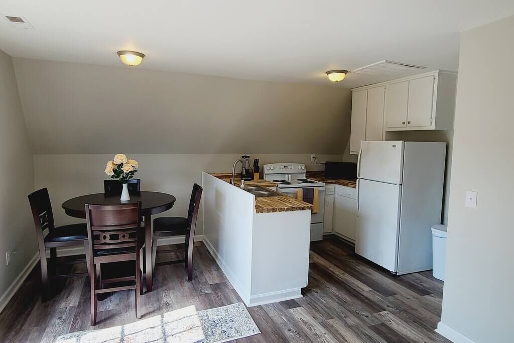 Photo of Kitchen in Central