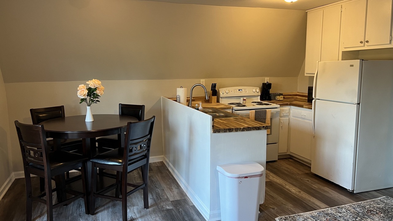 Photo of Kitchen in Central