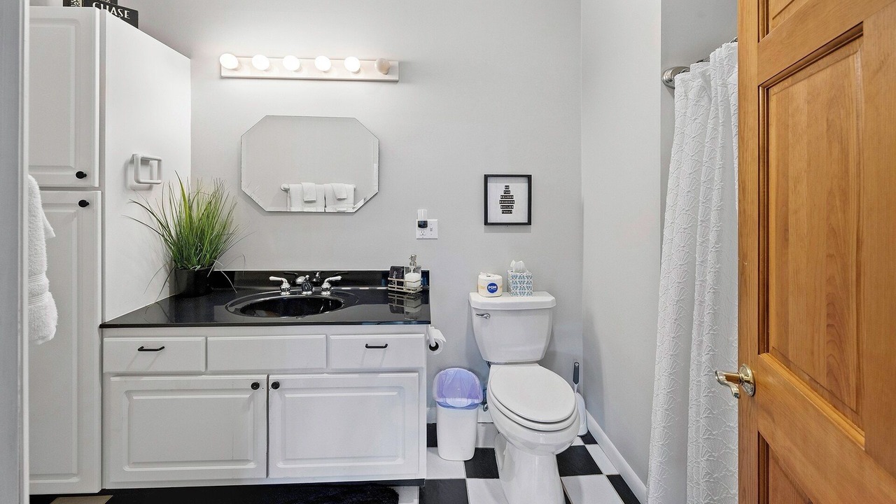 Photo of Bathroom in Whittier