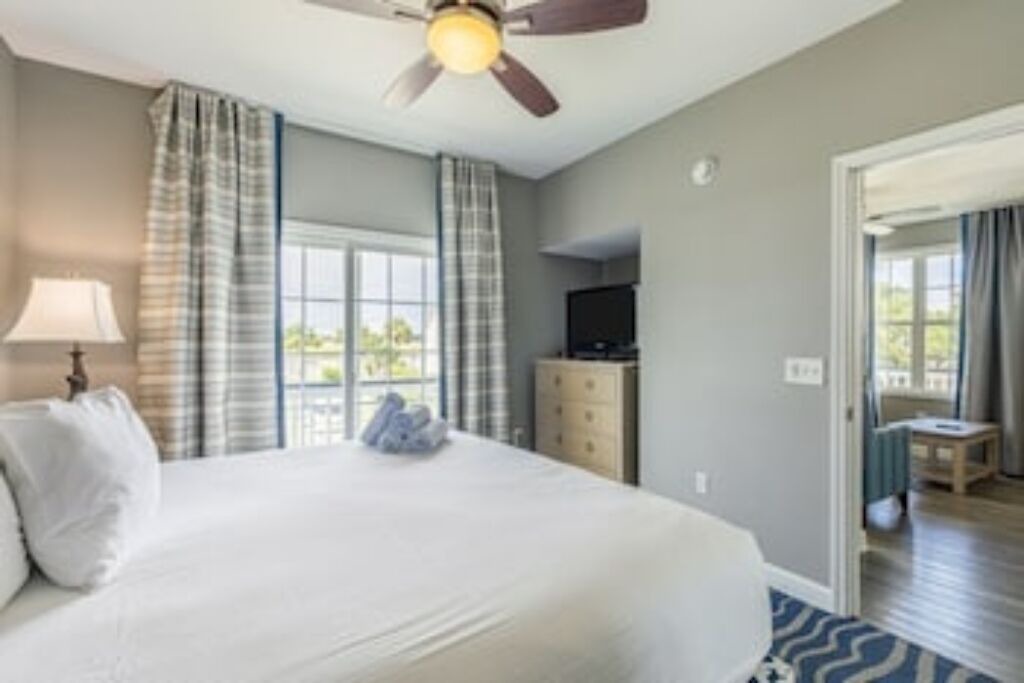 Photo of Bedroom in Ocean Ridge