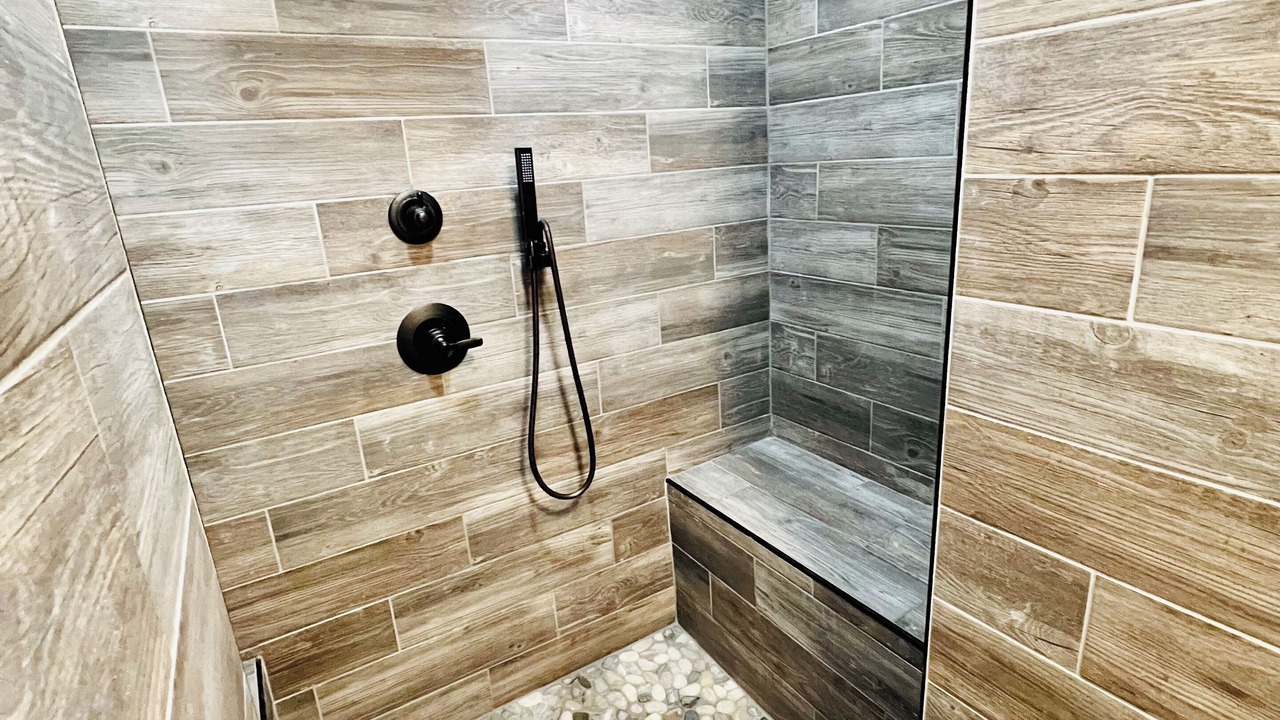 Photo of Bathroom in Peach Orchard